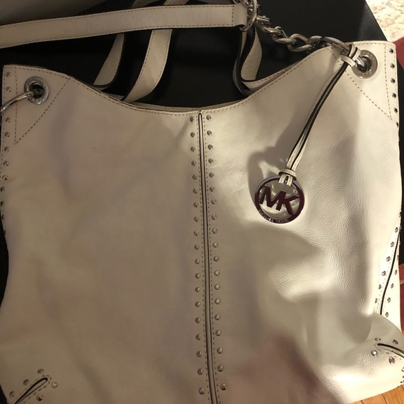 Michael Kors handbag - Picture 4 of 9